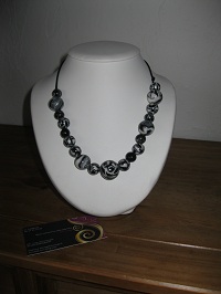 Collier ras de cou