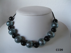 Collier ras de cou